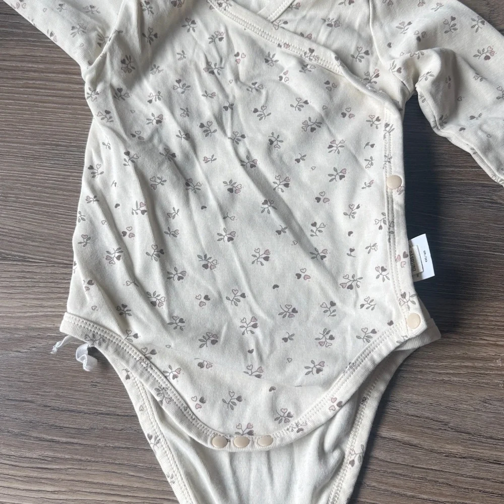 Baby stretch cotton kimono style wrap bodysuit with matching pants 6-9 months